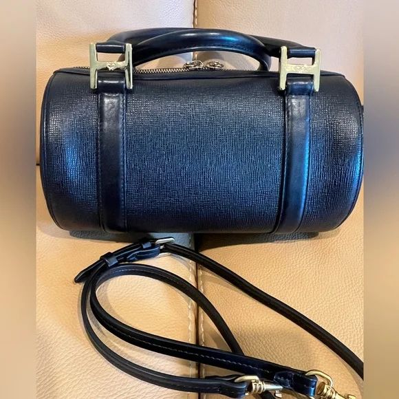 MCM Papillon Black Hand/Shoulder Bag - Picture 13 of 15